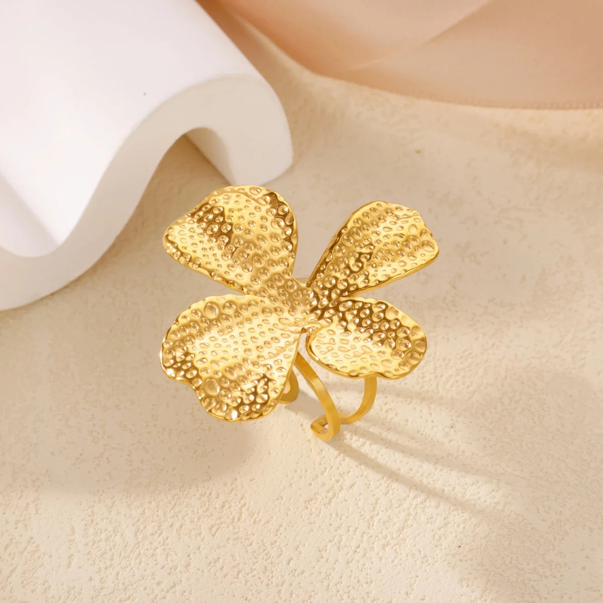 Edelstahl Gold Farbe Blumenringe für Frauen Mode Geometrischer Öffnungs-verstellbarer Fingerring Vintage Schmuck Geschenke