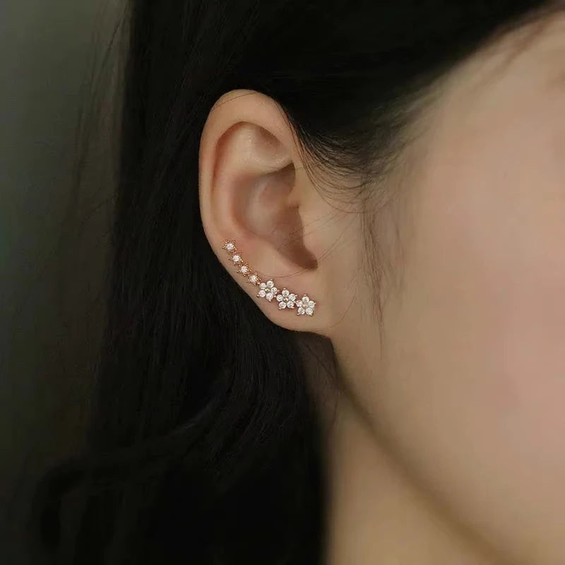 Mode Silberfarbe Zirkon Blume Stern Ohrstecker für Frauen Einfache Metall Piercing Kletter Ohrringe Schmuck Zubehör