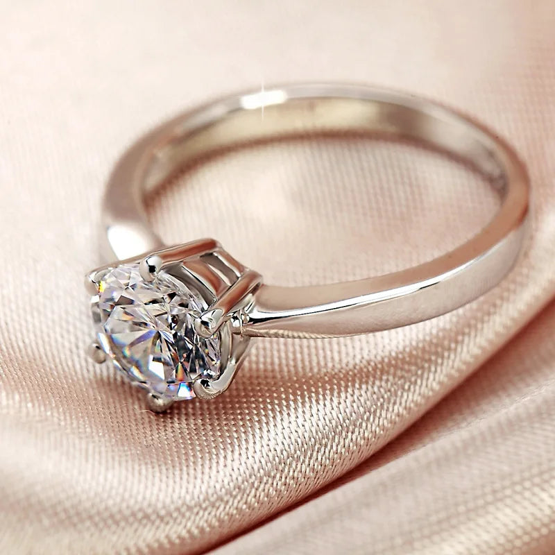 925 Sterling Silber Sechs-Krappenfassung Cubic Zirkonia Ehering für Frauen Einfache Elegante Verlobungsringe Geschenk Modeschmuck