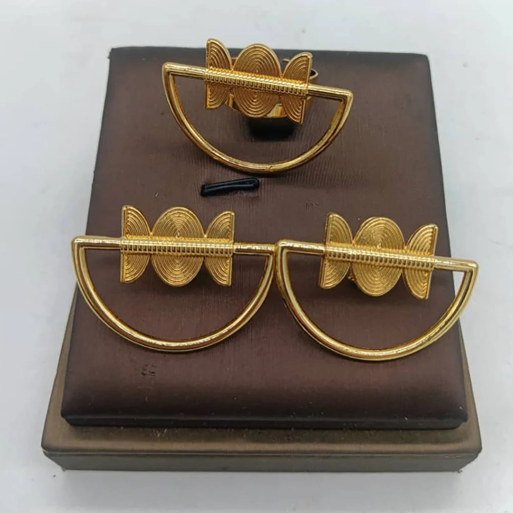 Afrikanischer Goldschmuck-Set für Frauen, Statement-Design, Clip-Ohrringe und Fingerring, 2-teiliges Set für Hochzeiten, Brautschmuck