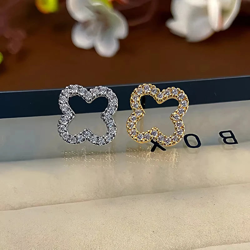 Neue Mode Blatt Hohle Zirkonia Ohrstecker für Frauen Elegante Nischen Triple Blumen Ohrringe Party Schmuck Geschenk