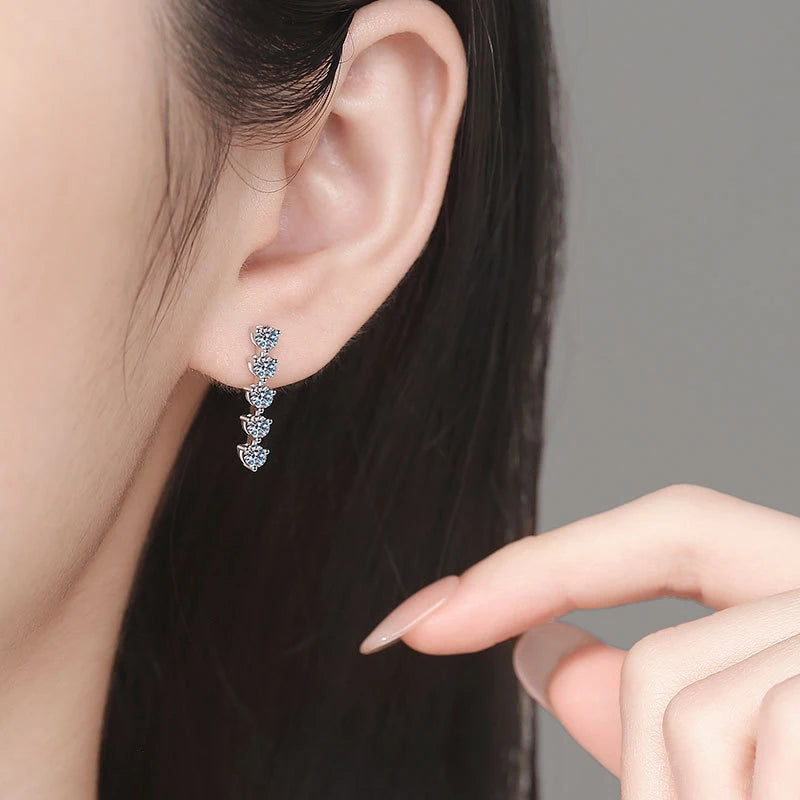 NeeTim 3mm Volle Moissanit Ohrringe für Damen Hochzeit Feiner Schmuck 925 Sterling Silber mit Weißgold Plattierung Party Ohrstecker