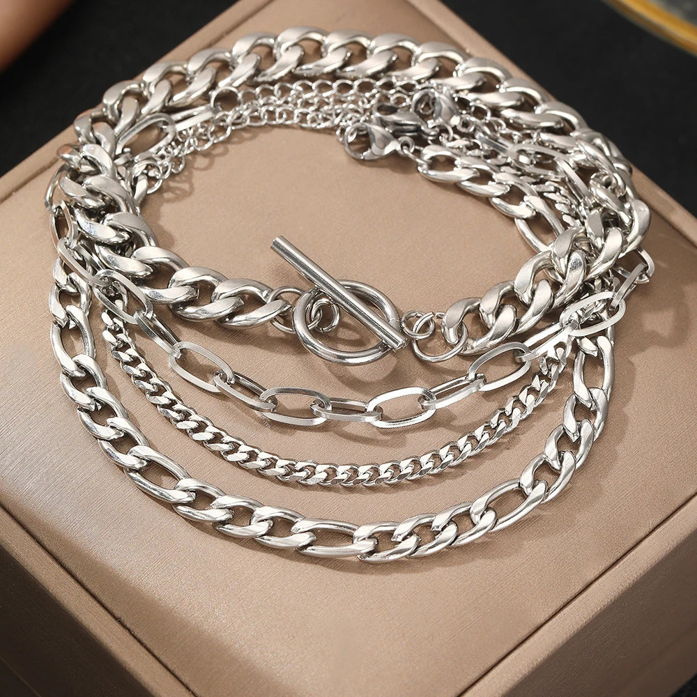 Edelstahl-Armband-Set, gehobene Atmosphäre, mehrteiliges Armband-Set, Mode-Armband für Frauen, Schmuckgeschenke der besonderen Art