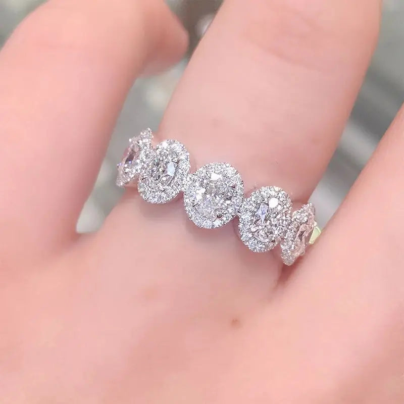 925 Sterling Silber schicke Damenringe Luxus gepflasterte ovale Zirkonia süße Frauen Finger Accessoires für Party Mode Schmuck