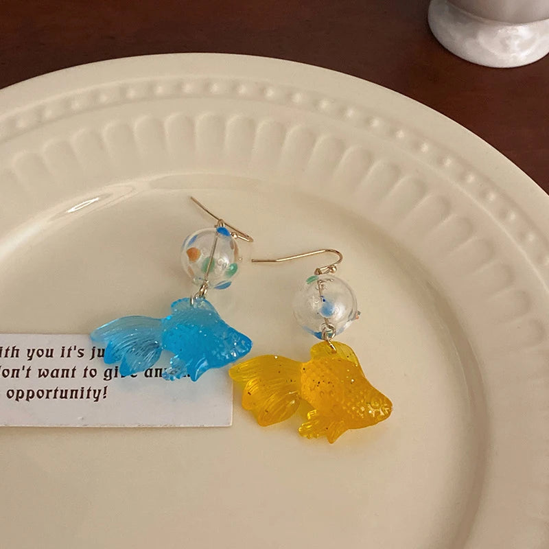 Kreativer Goldfisch Ohrring Einzigartiger transparenter Goldfisch Anhänger Ohrring Süße Koi-Fisch Ohrhänger Personalisierter Schmuck Großhandel