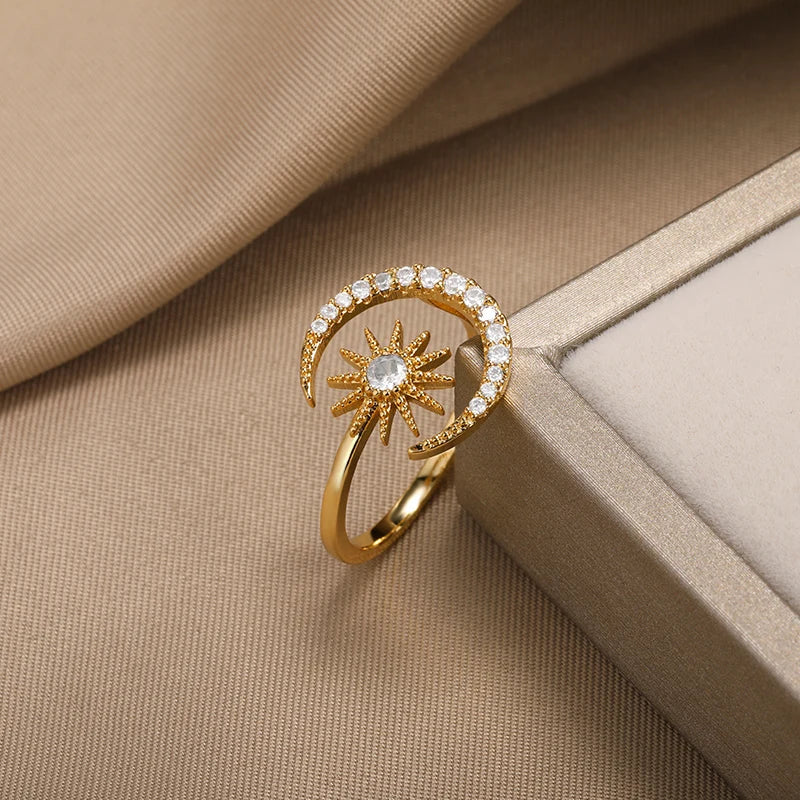 Zirkon Stern Mond Ringe für Frauen Goldfarben Edelstahl Geometrischer Stern Mond Ring Verlobung Hochzeit Weihnachtsgeschenk Schmuck