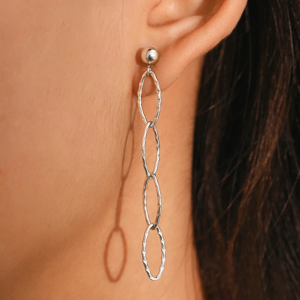 Edelstahl-Ohrringe Persönlichkeit Unregelmäßiger Kreis Lang Mode Schlichtheit High-End-Anmut Baummförmige Ohrringe für Frauen Schmuck
