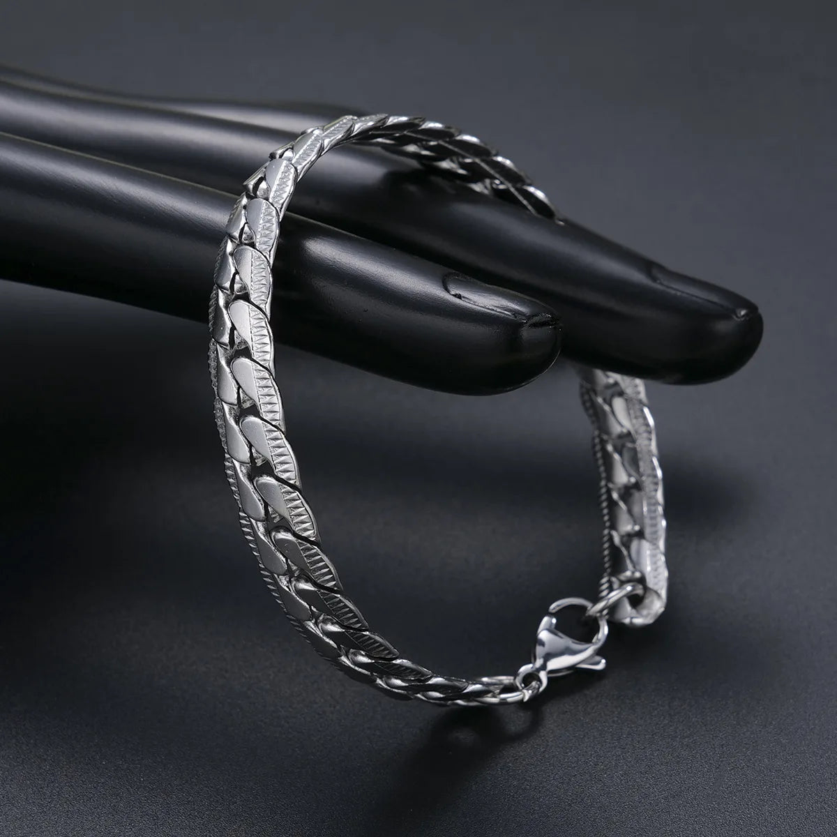 Neue trendige kubanische Kette Herren Armband Klassische Edelstahl Silber Farbe Breite Kette Armband Für Frauen Mode Schmuck Geschenke