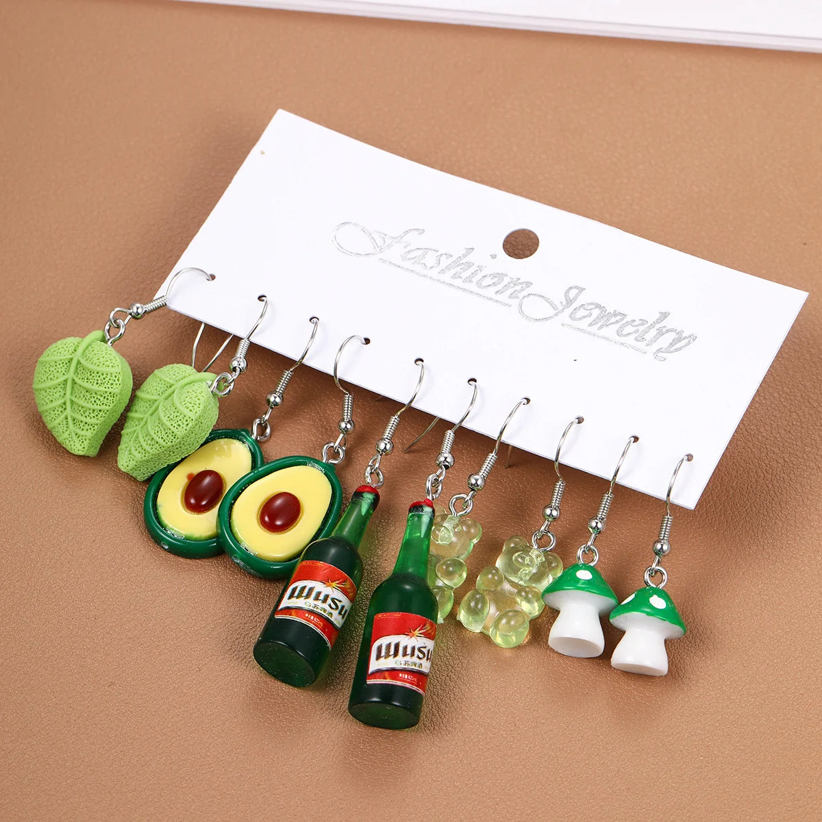 Mode Süße Fruchtgetränk Ohrringe Set für Damen Niedliche Cartoon Lebensmittel Eis Donut Lustige Harz Ohrringe Party Schmuck Geschenk Neu
