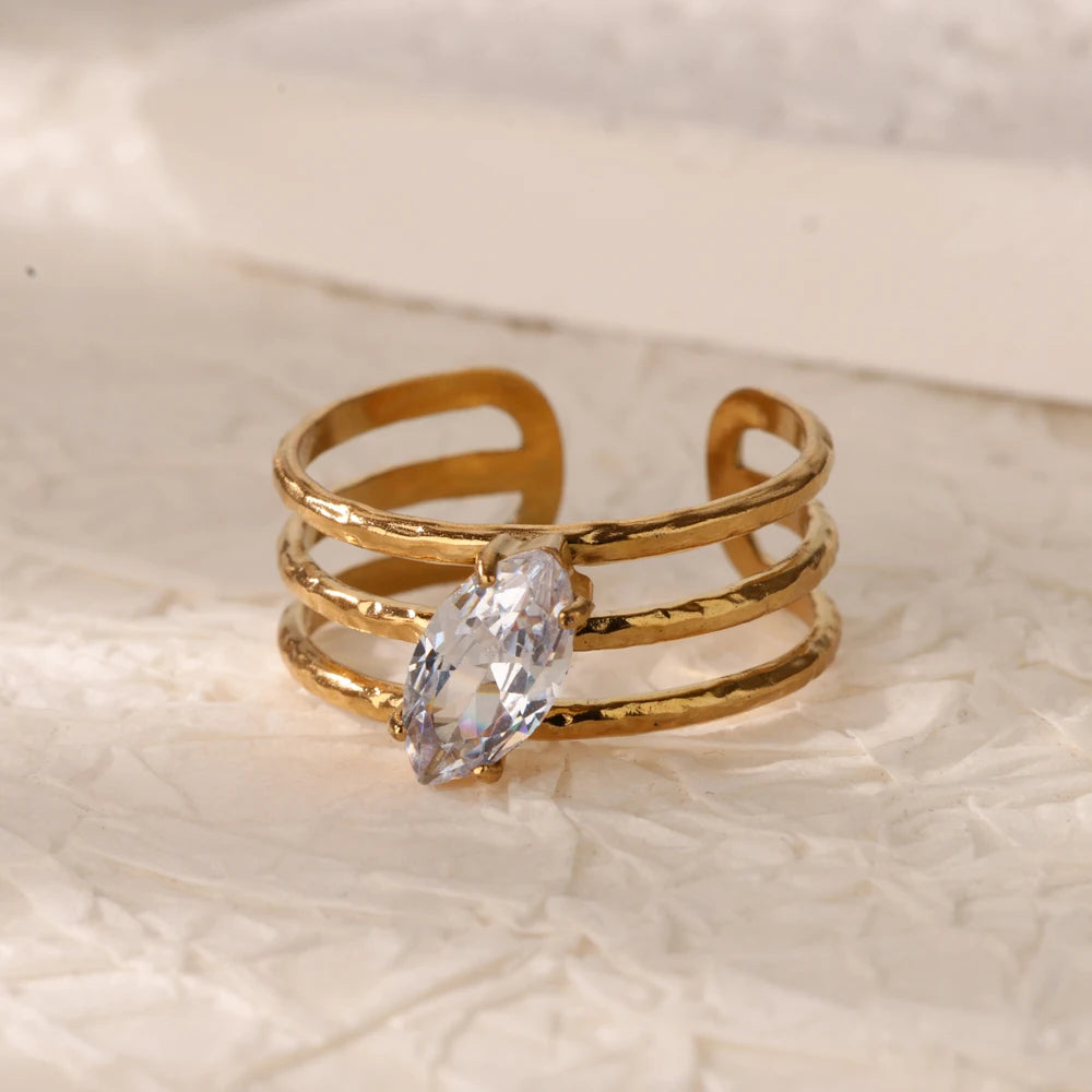 Grüne Zirkonia Herzringe für Damen, Vintage Goldfarben, Edelstahl, offener Ring, modischer ästhetischer Schmuck, Hochzeitsgeschenk