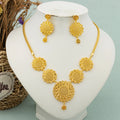 Rundes Schmuckset Design für Frauen Afrikanischer Hot Sale Kupfer Creolen Blumen Halskette Vergoldeter Anhänger Party Hochzeitsgeschenke