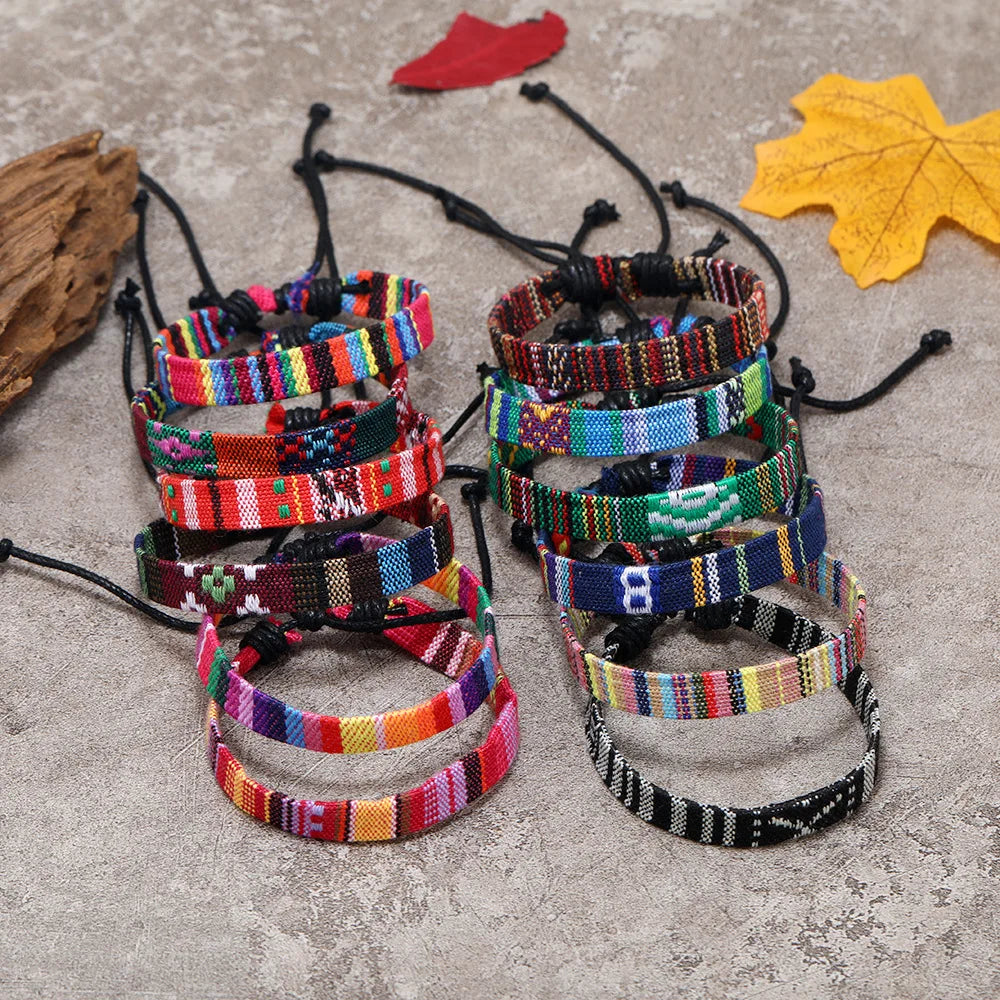 12 Stück Nepal Ethnisches Buntes Armband-Set für Frauen Böhmische Stoff Geflochtene Seilarmbänder Herren Armreif Mode Sommerschmuck