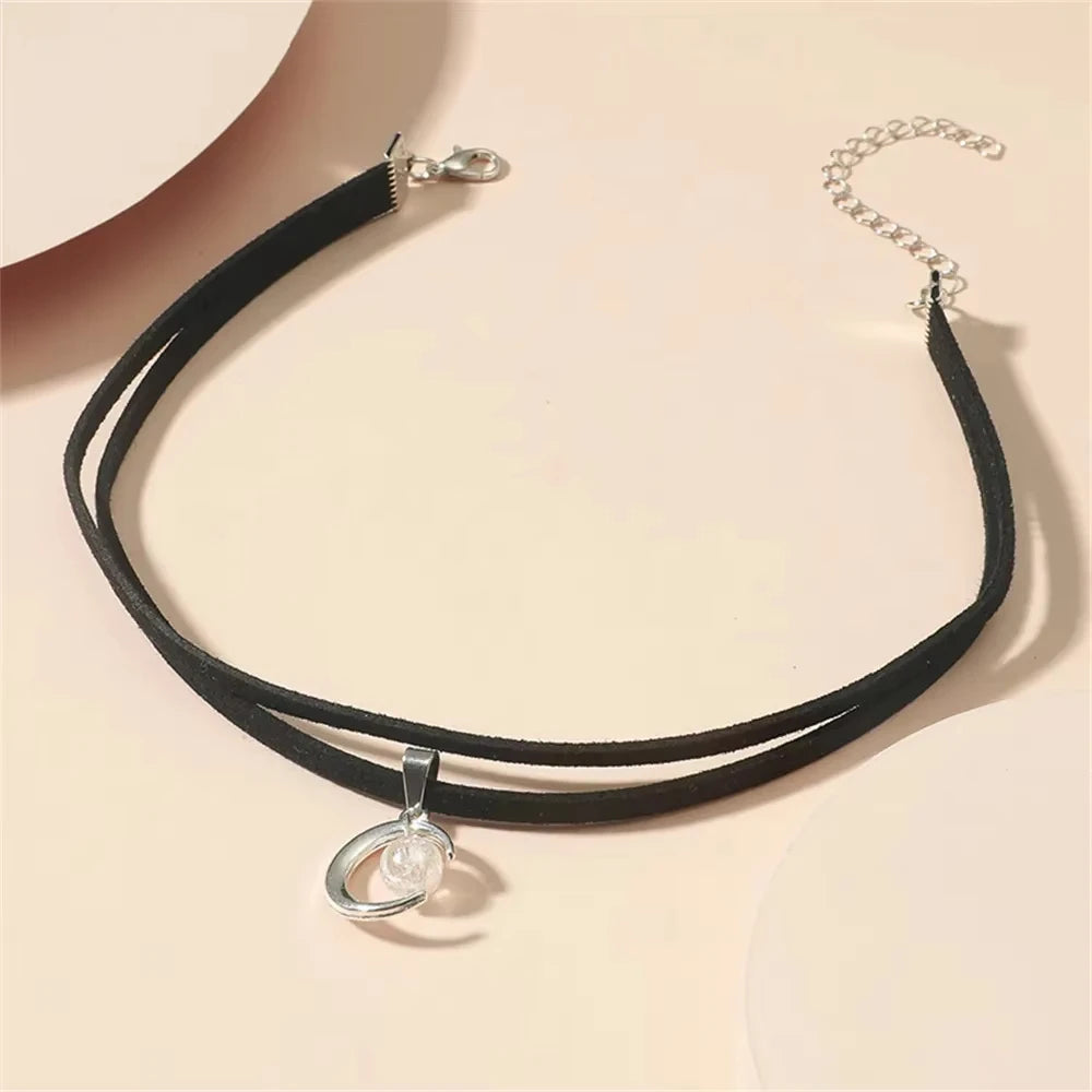 Moda Color Plata Luna Colgante Collar Gótico Acrílico Cuentas Franela Cuello Vintage Cadena Clavícula Gargantilla Kpop Joyería