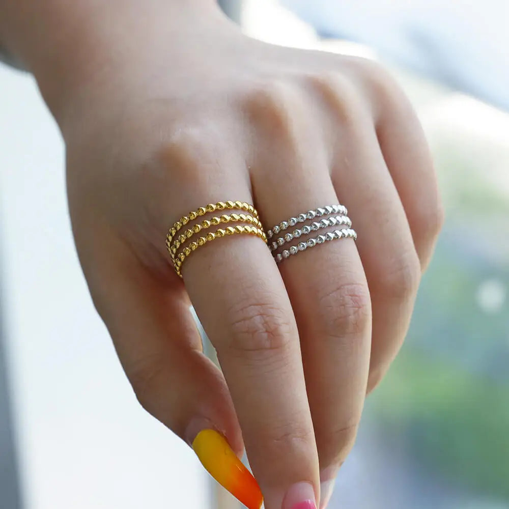 Süßer mehrschichtiger Perlenkettenring für Frauen Edelstahl Goldfarbe Minimalistischer Fingerring 2024 Trend Hochzeit Schmuck Geschenk