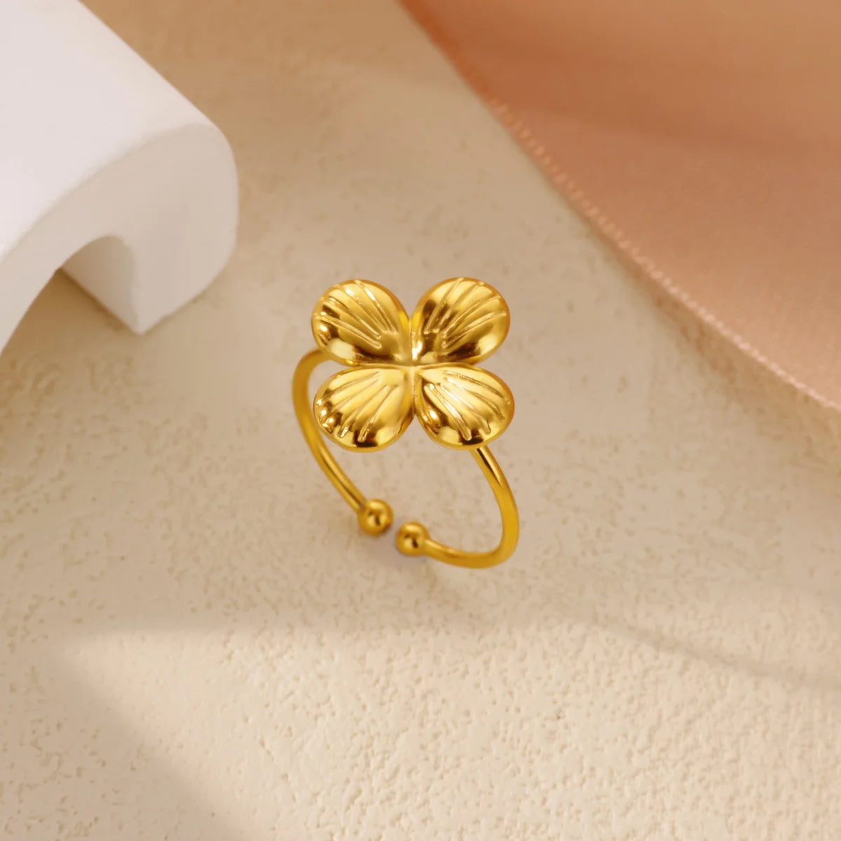 Edelstahl Gold Farbe Blumenringe für Frauen Mode Geometrischer Öffnungs-verstellbarer Fingerring Vintage Schmuck Geschenke