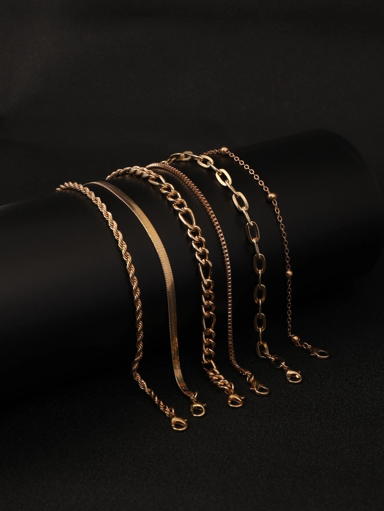 6tlg. Armbandset in Goldfarbe Boho Retro Dicke Twist-Cuban-Kettenarmbänder für Damen 2023 Trendiger Qualitätsschmuck Geschenke