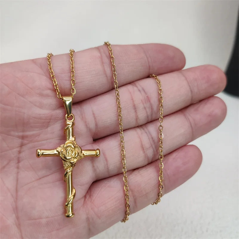 Collar con colgante de cruz de rosa con dije de acero inoxidable chapado en oro de 18k, vintage, impermeable, para hombres y mujeres, regalo de joyería