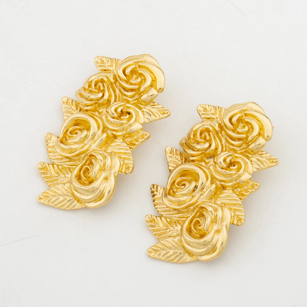 Afrikanisches Mode-Blumenschmuckset für Damen, luxuriös, goldfarben, Indien, hochwertige Ohrringe, Halskette, Armreif, Ring, Brautgeschenk