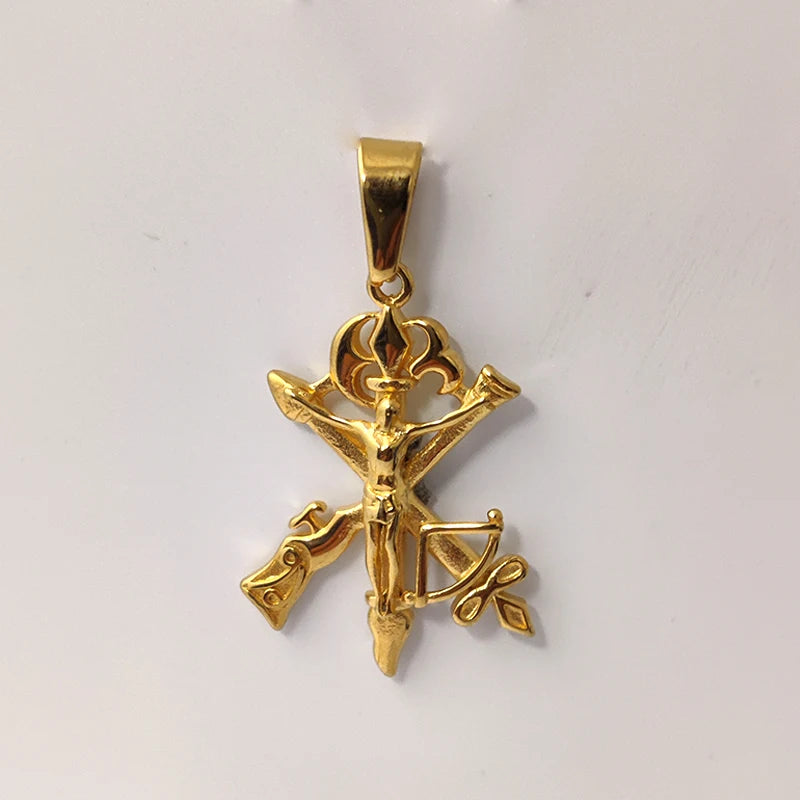Collar Moderno de Cruz de Jesús - Acero Inoxidable Chapado en Oro de 18K, Diseño de Pistola y Flecha para Hombres, Regalo de Joyería Religiosa Impermeable