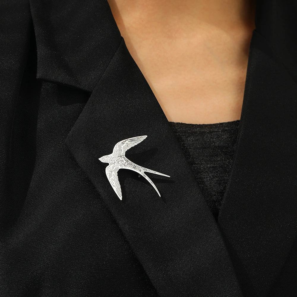 Aomogo Stainless Steel Broochs Fashion Personality Pin Designs Drawing Swallow Brooch For Women Jewelry Banquet Creative Gifts