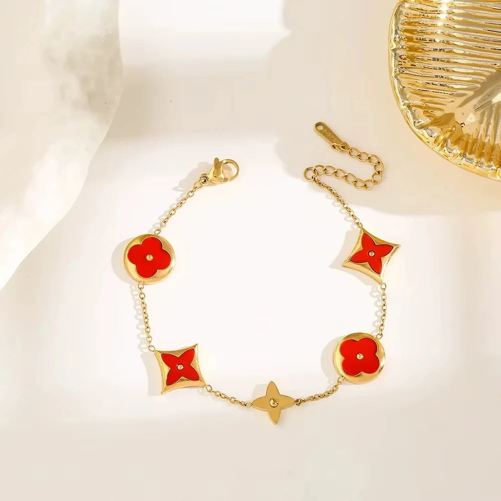 Mode 316L Edelstahl Herz-Armband für Frauen Kleine vergoldete Schlüsselbeinkette Mädchen Hochzeit Party Charm Schmuck Geschenk