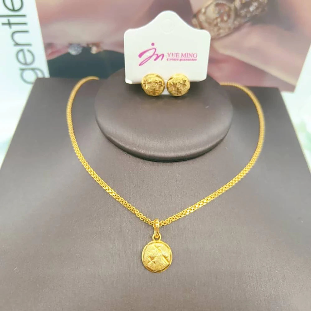 Exquisites Schmuckset in Goldfarbe für Partys, Ohrstecker und Anhängerkette, afrikanisches Brautschmuckset für Verlobungsfeiern