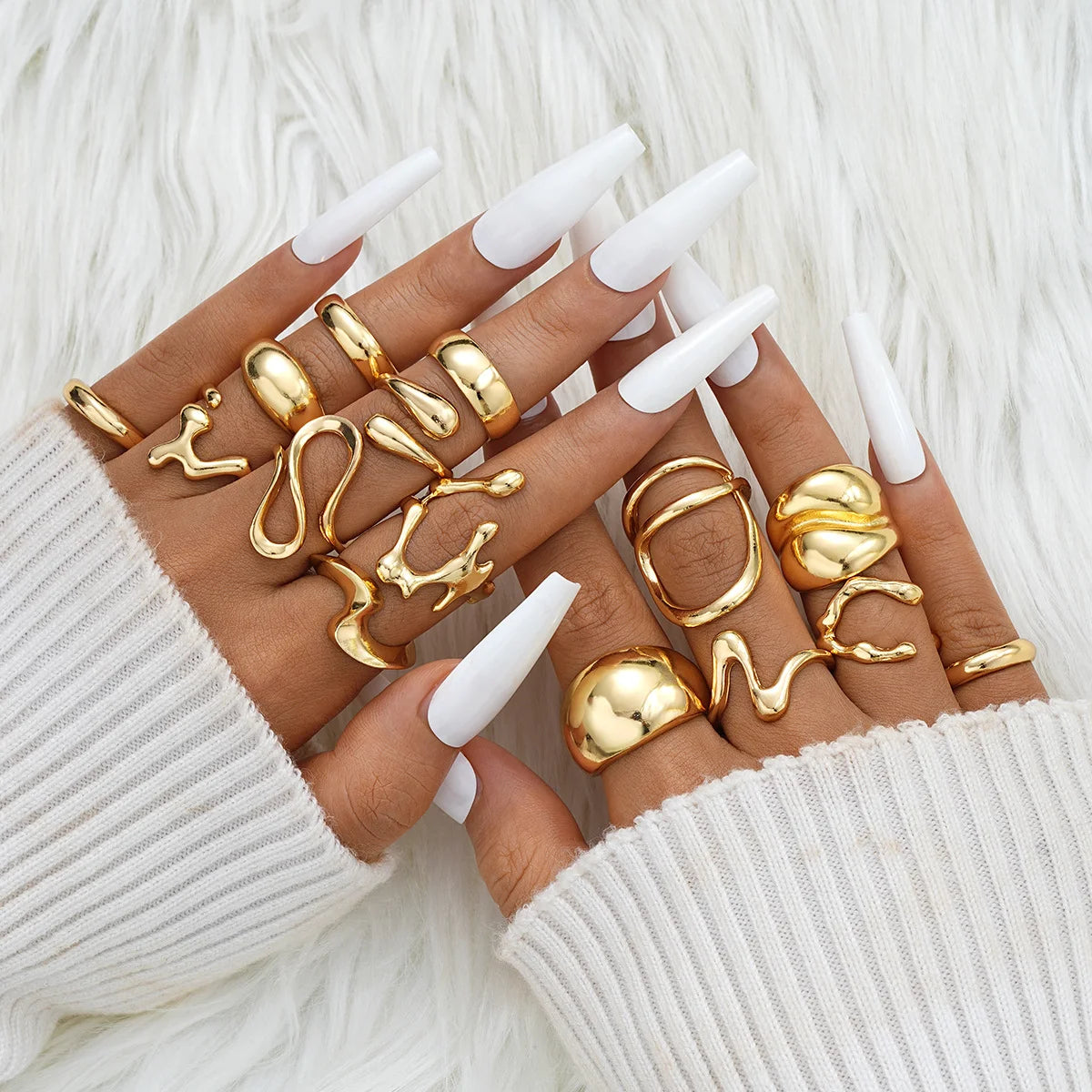 Neue 10-teilige/Set unregelmäßige glatte Ringe für Frauen, geometrisch übertrieben, goldfarbene Fingerringe, Vintage-Mode-Partyschmuck