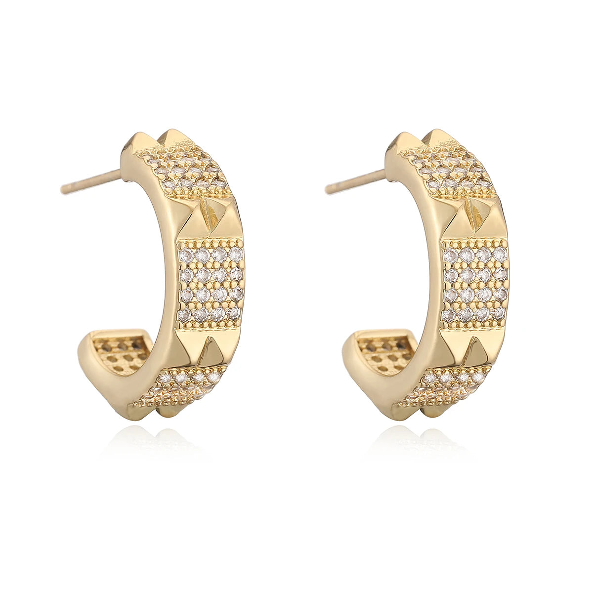 NEWBUY 2025 Neue Mode Goldfarbe Einzigartiges Design C-förmige Ohrstecker für elegante Frauen Glänzende AAA Zirkonia Inlay Hochzeitsschmuck