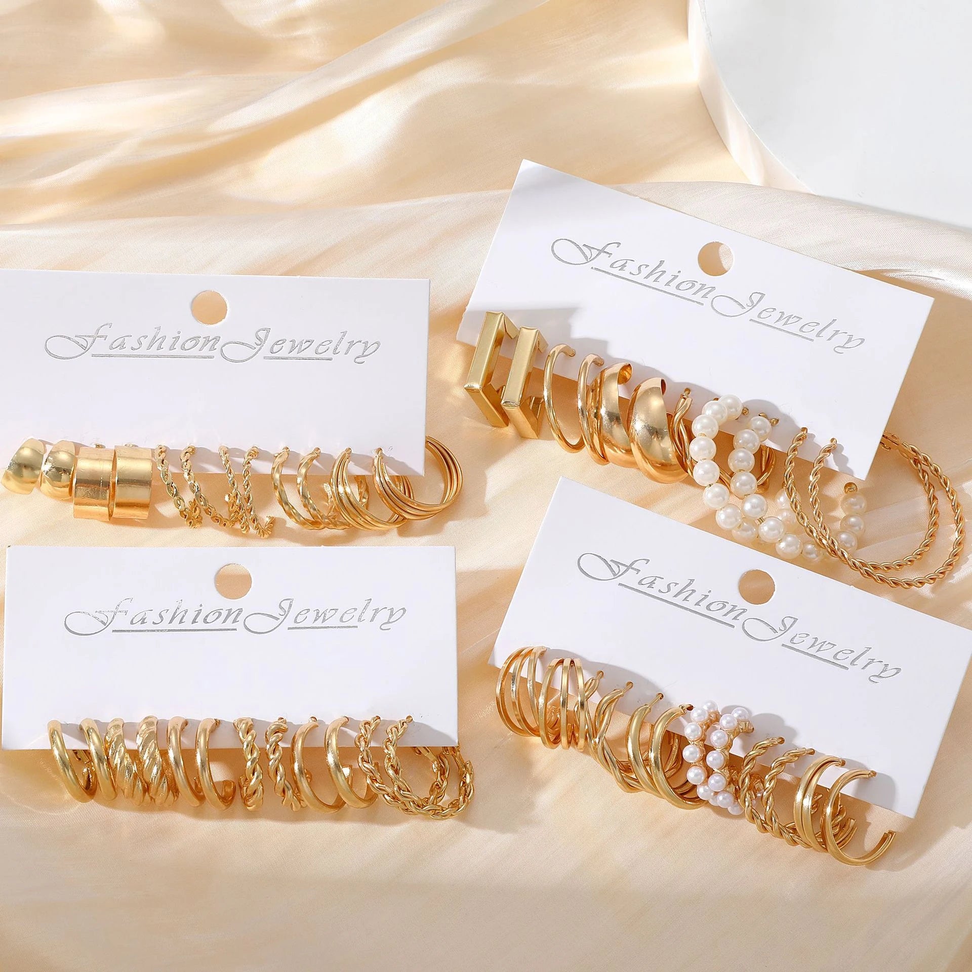 48 Stück Boho Große Kreolen Ohrring Sets für Frauen Goldfarbe Böhmische Vintage Perlenohrringe Herz Zirkon Ohrstecker Schmuck Geschenke