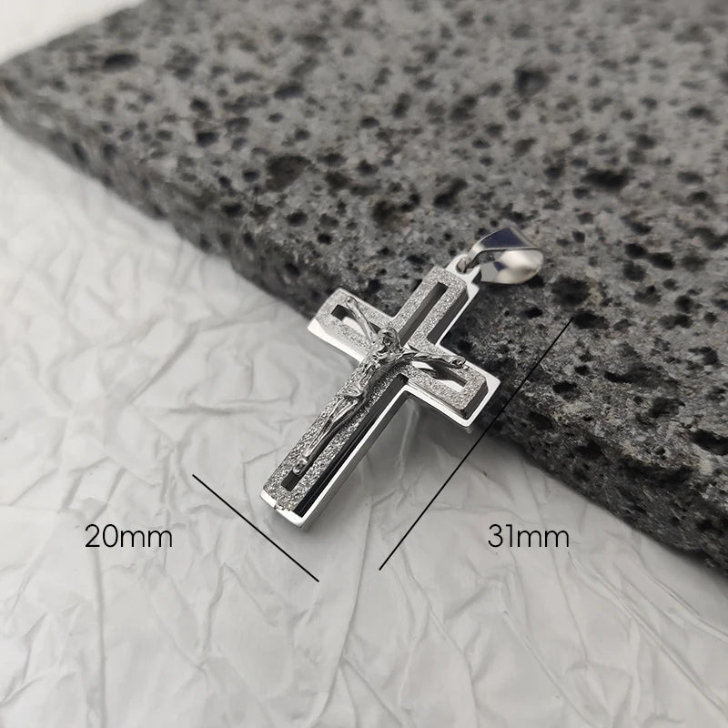 Nuevo Diseño 18K Chapado en Oro Impermeable Acero Inoxidable Colgante Cruz de Jesús Para Hombres Amuletos Religiosos