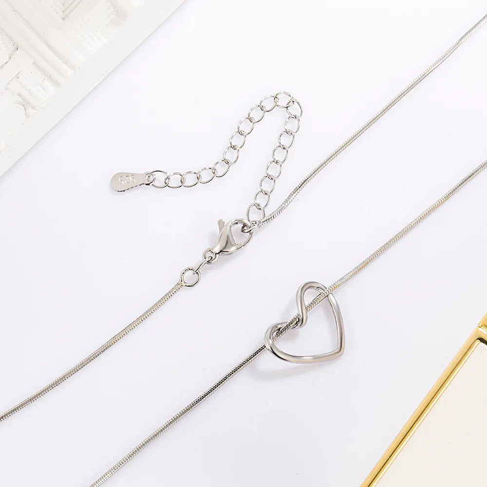 Collares con cadena de serpiente y corazón de línea de plata de ley 925 para mujer, joyería de lujo vintage al por mayor, Argent 925