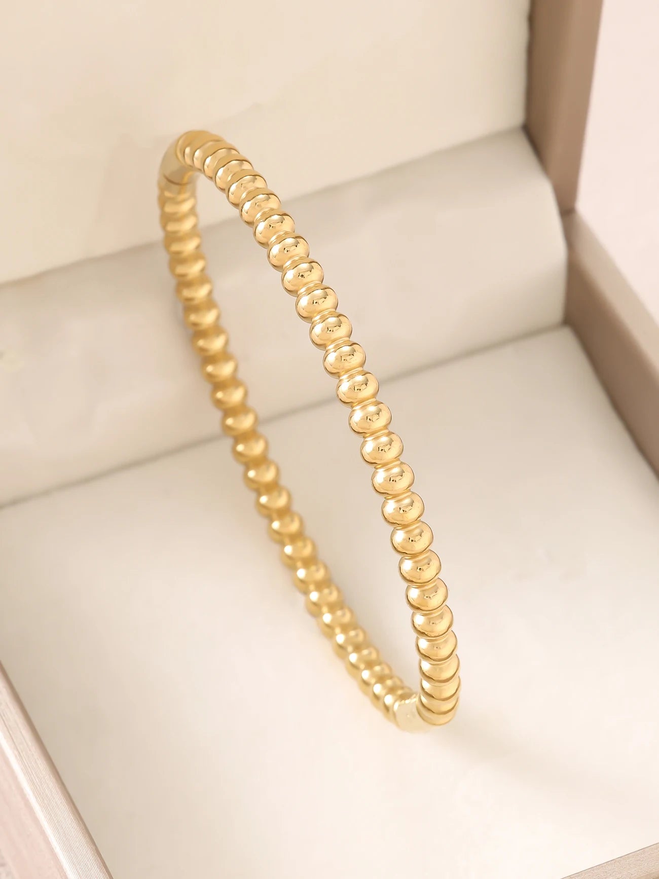 1 Stück 18K vergoldetes stapelbares Edelstahlarmband mit Kette und Kleeblatt-Design, Modischer Stil für Damen, Geeignet für Freizeit