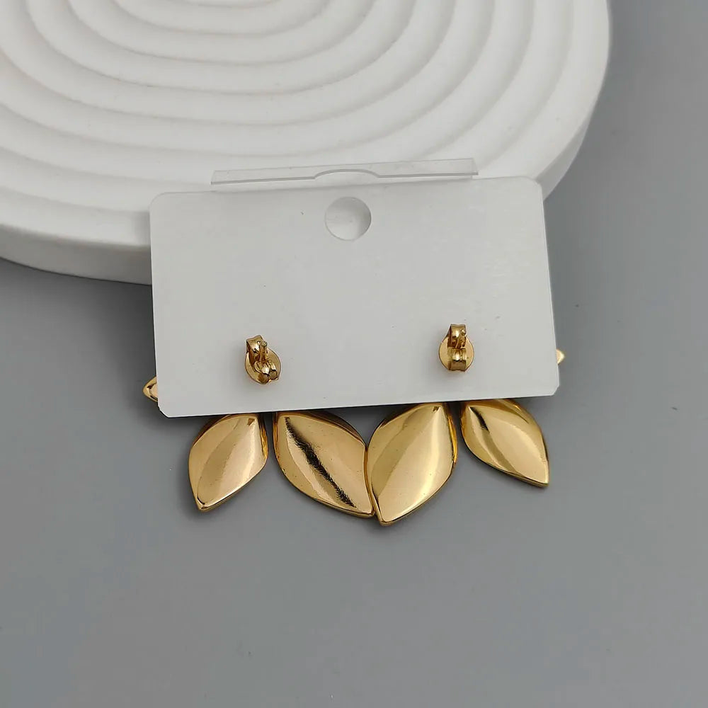 Creative heavy metal pentagonal star leaves stainless steel earrings, waterproof and rusty-free women's earrings, party jewelry
