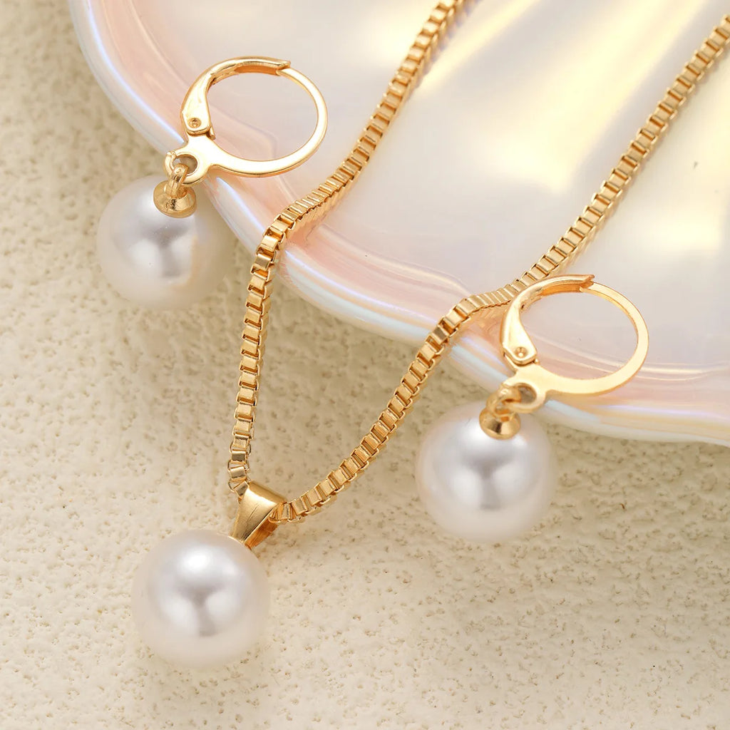 Modische Perlen Schmuck Set für Frauen, Ohrhänger, Anhänger Halskette, schlicht, filigran, Alltagskleidung, Party Accessoires