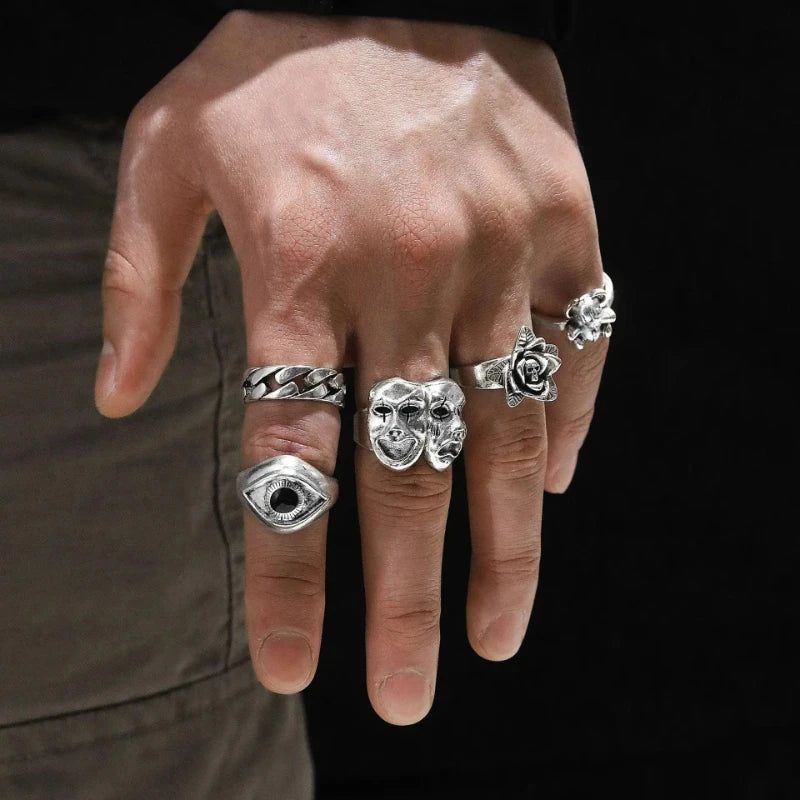 24-teiliges Ring-Set Legierung Persönlichkeit Poker Karte Smiley Ring Gothic Punk Hip Hop Trend Style Wear Passende Accessoires