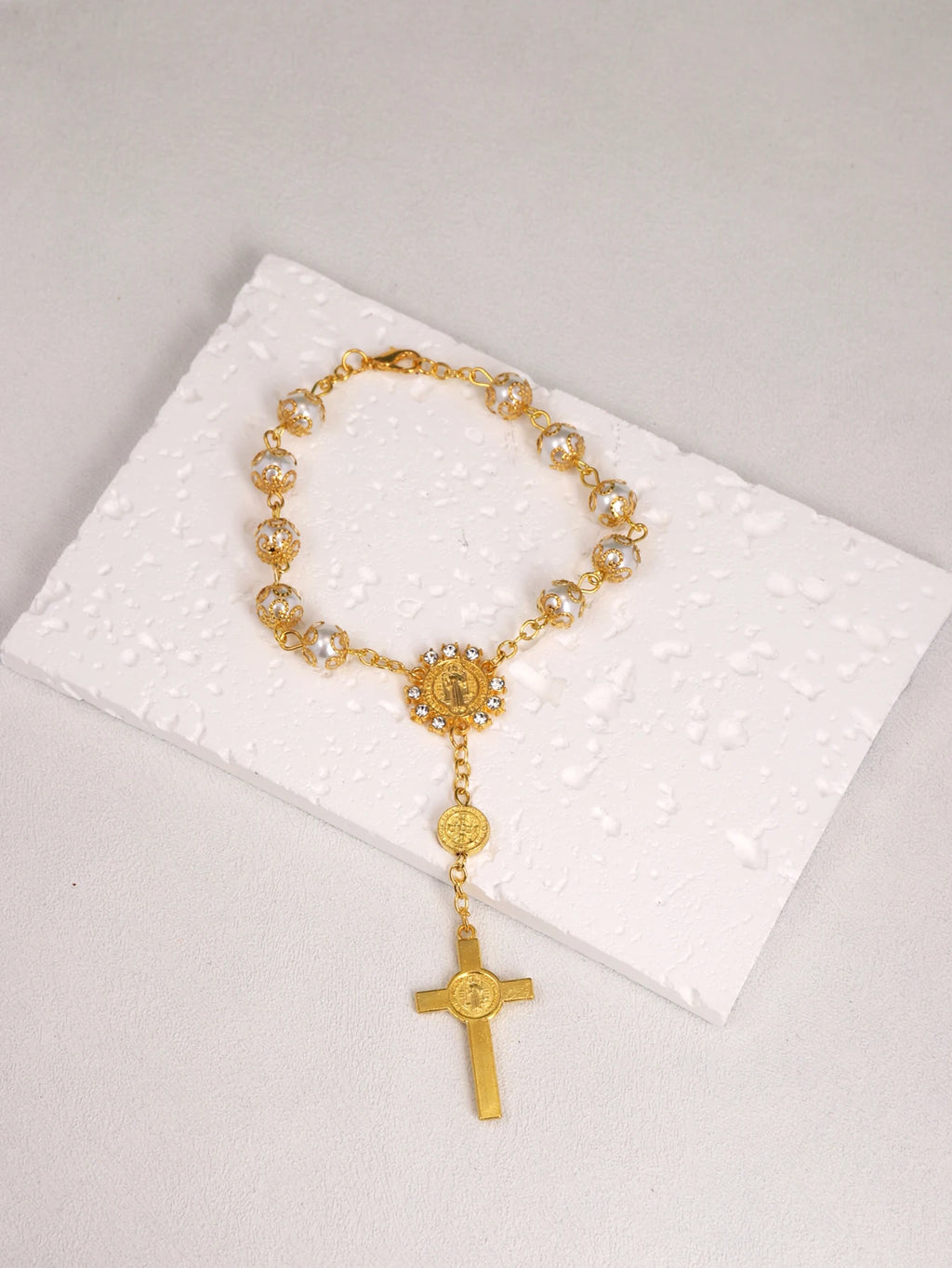 Rosenkranz-Armband mit zehn Perlen, Heiliger Benedikt, Kruzifix, göttliche Barmherzigkeit, Geschenk für Frauen und Männer