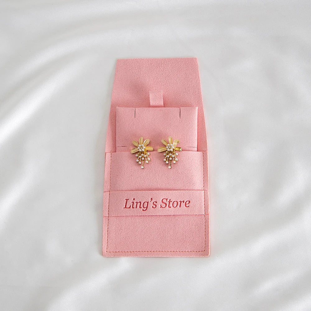 20/50/100 Stück personalisiertes Logo Schmuck Mikrofaserstreifen 8x8cm Taschenkarten für Ohrringe Ohrstecker Halskette Anhänger