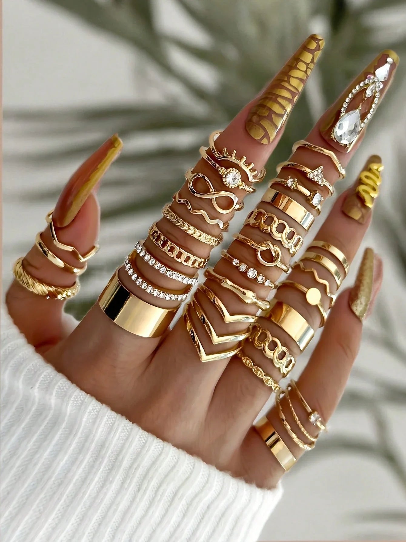 28tlg. Modischer Ring-Set für Damen, herzförmiges Design, geometrisches böhmisches Element, Akzentring, Alltag, Dating, Party Schmuck 2025