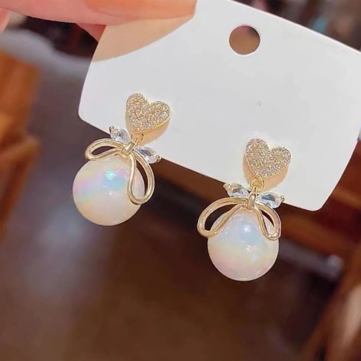 Aretes colgantes coreanos en forma de corazón para mujer, niña, regalo romántico de San Valentín, joyería de moda, perlas colgantes, aretes bonitos con lazo