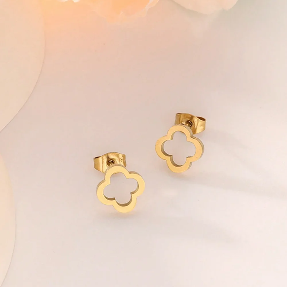 DOTIFI Edelstahl Kreativ Hohle Vierblättrige Kleeblatt Ohrringe DIY Schmuck Accessoires im schlichten Stil