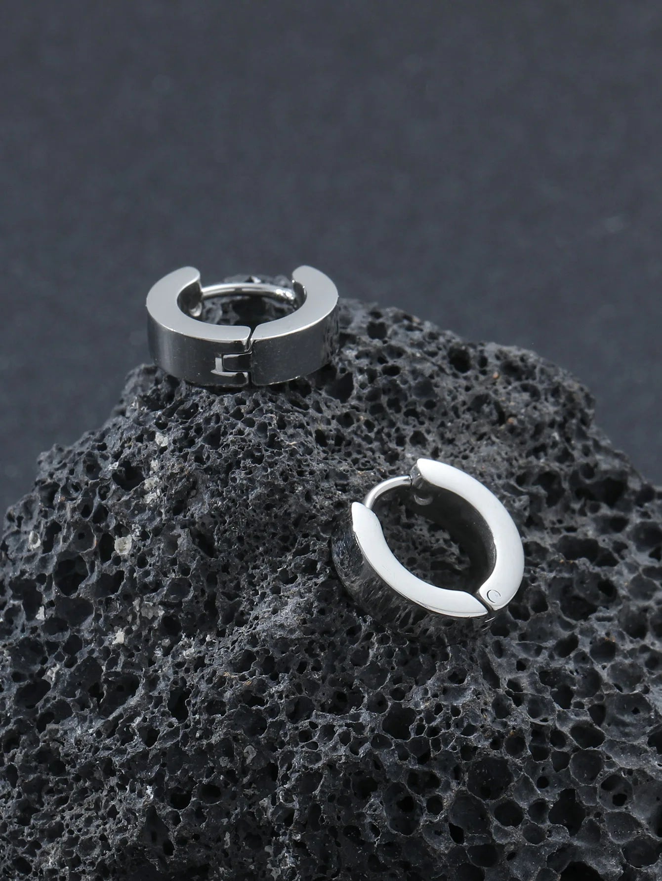 Mode Trend Hip Hop Coole Edelstahl Quadrat Ohrstecker Schlichtes Design Von Street Freizeit Chic Hochwertiger Schmuck