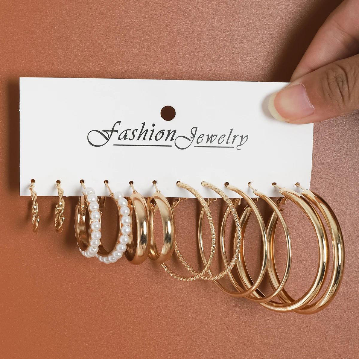 24 Stück Vintage Silberfarbene Y2K Perlenohrringe für Frauen Geometrie Runde Kreis Eckige Creolen Ohrring-Set Mode Damenschmuck