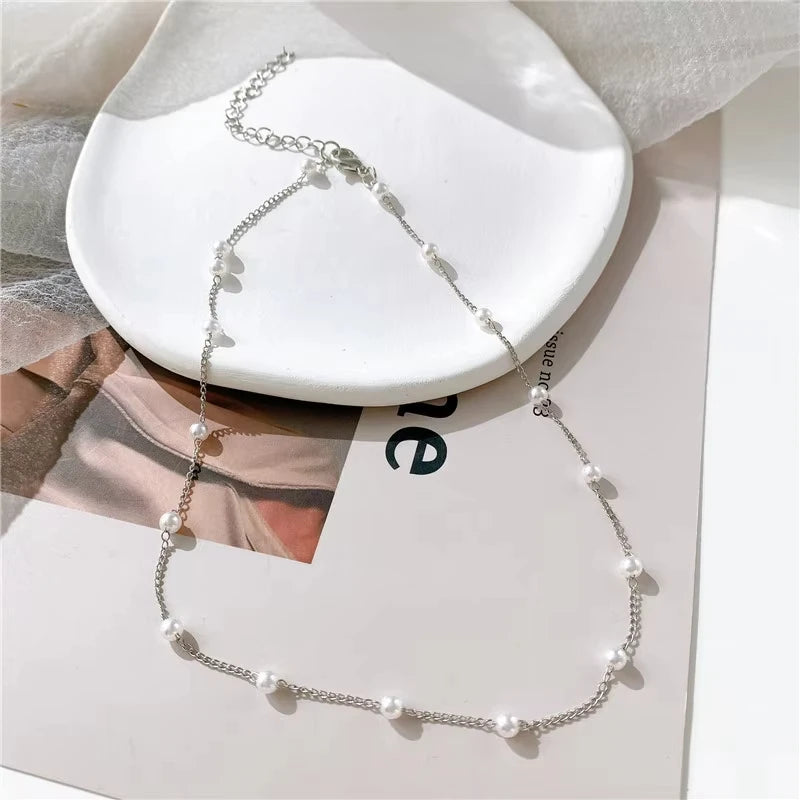 Neue glänzende Schmetterlingskette Damen Exquisite Doppelschicht Schlüsselbeinkette Halskette Schmuck für Damen Geschenk