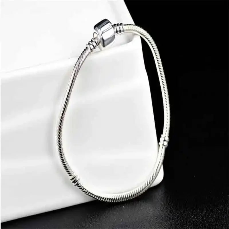 Berühmte Marke Original Zertifiziert 925 Sterling Silber Armband für Frauen DIY Charms Perlen Schlangenkette Klassischer Handgelenkschmuck
