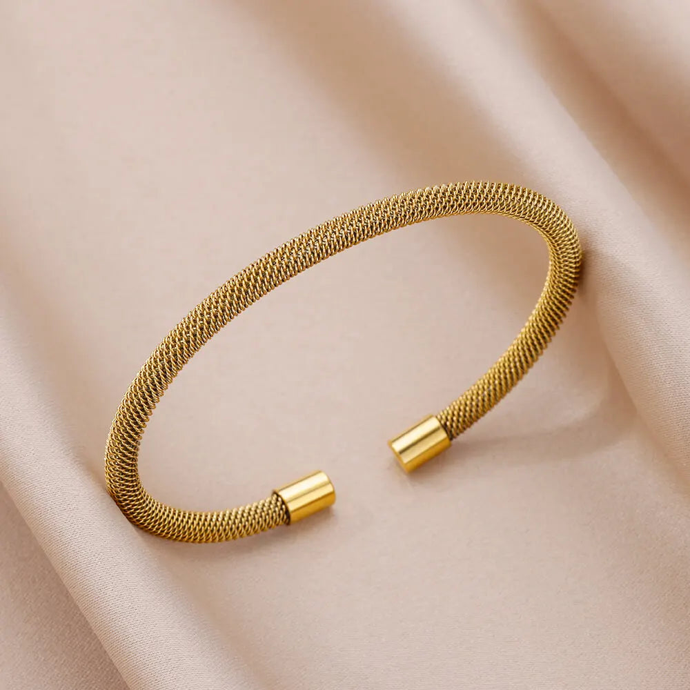 Jesus Armreifen Armband für Frauen Edelstahl Gold Farbe Luxus Armbänder Neuer Trend Hochzeit Schmuck pulseras mujer bijoux