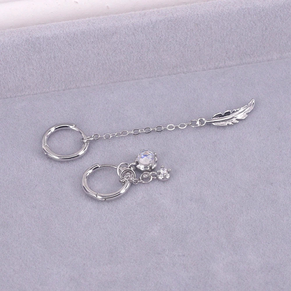 VENTFILLE Pendientes Asimétricos de Pluma de Plata de Ley 925 con Piedra Lunar Blanca, Pendientes Colgantes para Mujer, Joyería Hecha a Mano