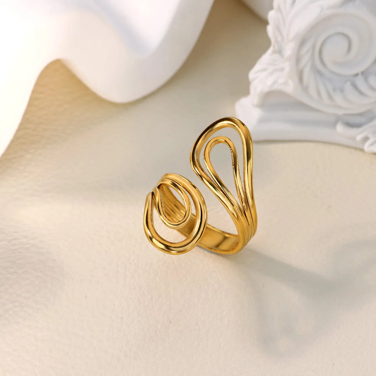 Edelstahl klobige breite Ringe für Frauen Vintage Goldfarbe geometrischer offener Fingerring Mode minimalistischer Schmuck Geschenk Femme