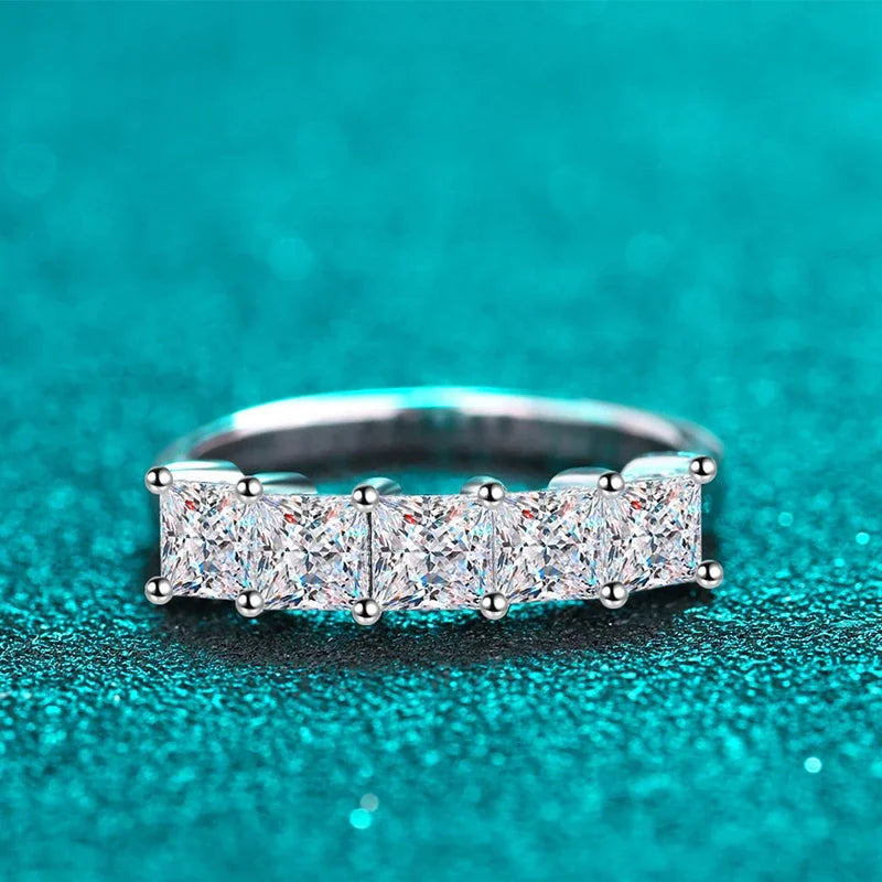 NeeTim Vollfarbige Prinzessschliff Moissanit Diamantringe für Damen S925 Sterling Silber Hochzeits-Verlobungs-Partybandring