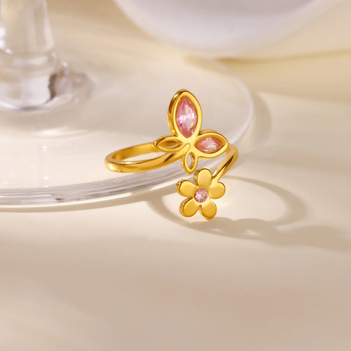 Luxus Zirkonia Schmetterlingsblumenringe für Frauen Edelstahl Goldfarbe Günstiger Ring Mode Hochzeits-Paar y2k Schmuck anillos