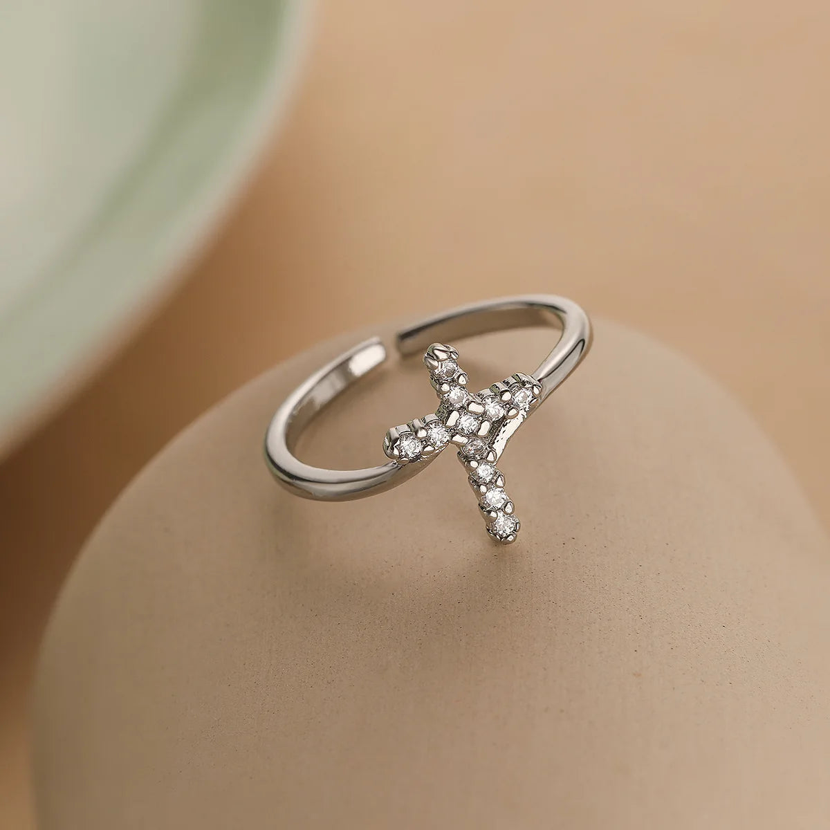 NEWBUY 2026 Neue Mode Klare Glänzende CZ Zirkon Kreuz Böser Blick Ringe für Frauen Mädchen Finger Zubehör Party Schmuck Geschenk